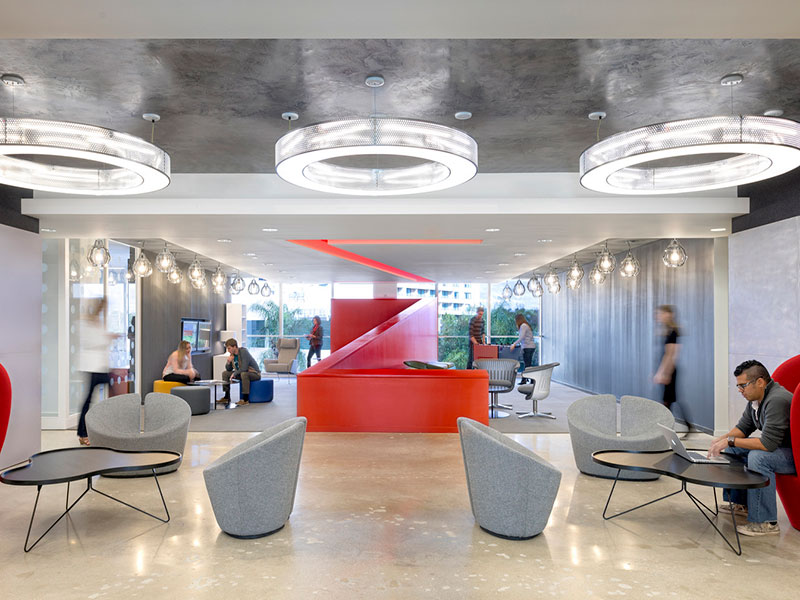 《勞德代爾堡》辦公室裝修設(shè)計(jì)風(fēng)格